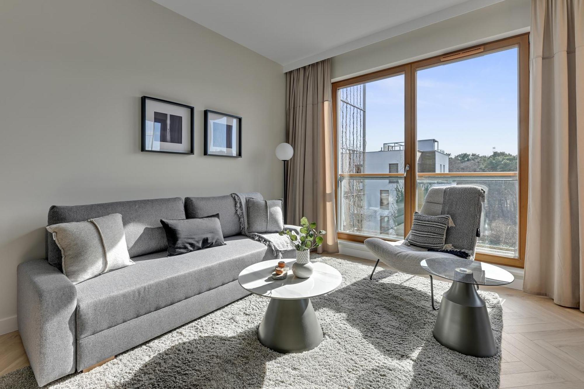Nadmorski Dwor 800m Od Plazy By Downtown Apartament *