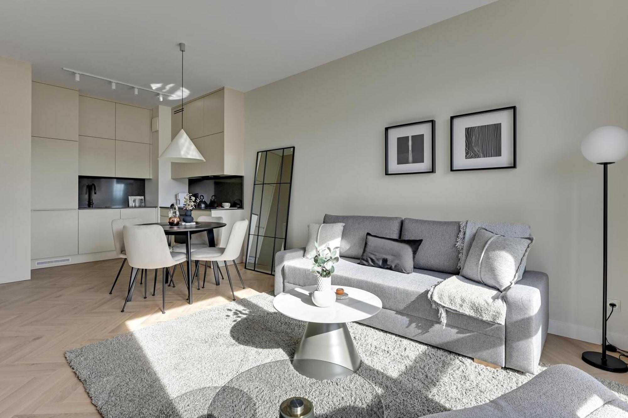 Apartament Nadmorski Dwor 800m Od Plazy By Downtown Gdańsk